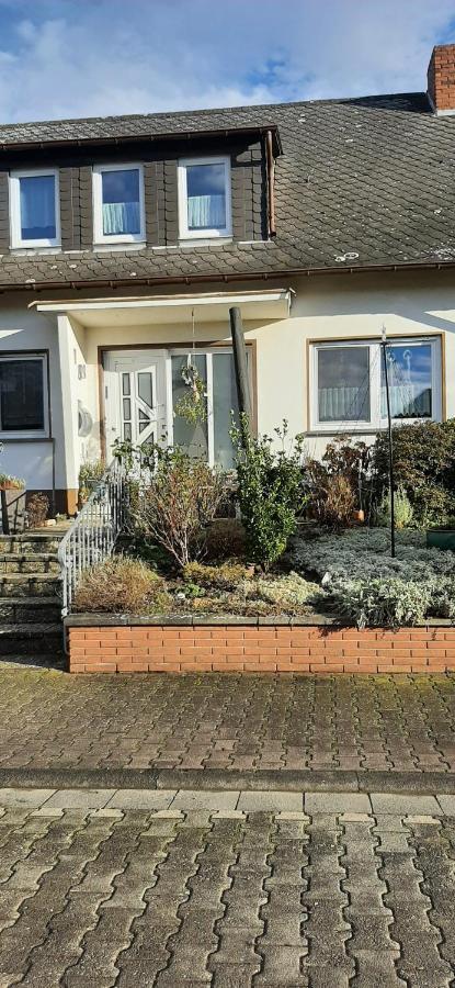 Ferienwohnung Gutowski Andernach Exteriör bild
