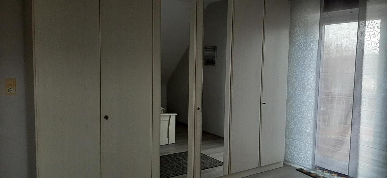 Ferienwohnung Gutowski Andernach Exteriör bild
