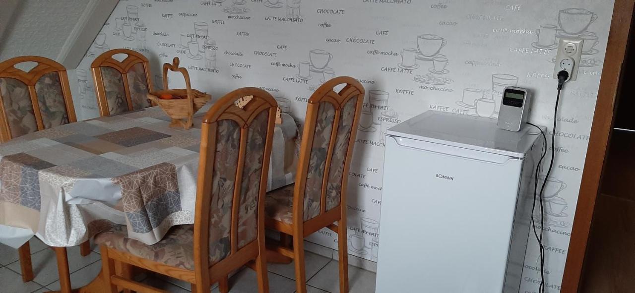 Ferienwohnung Gutowski Andernach Exteriör bild